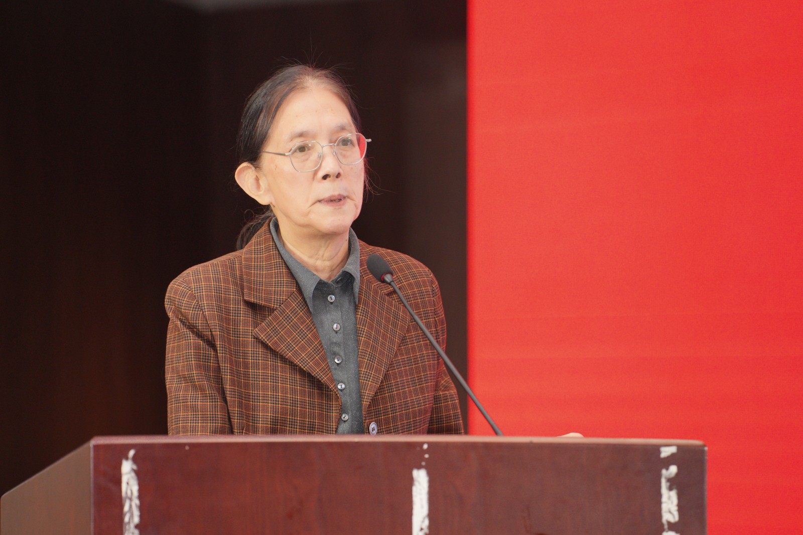 乔辉.jpg 乔辉.jpg